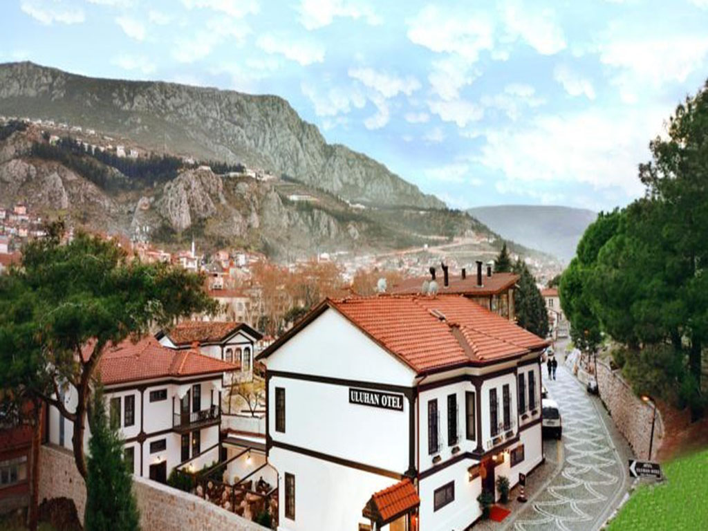 Uluhan Otel