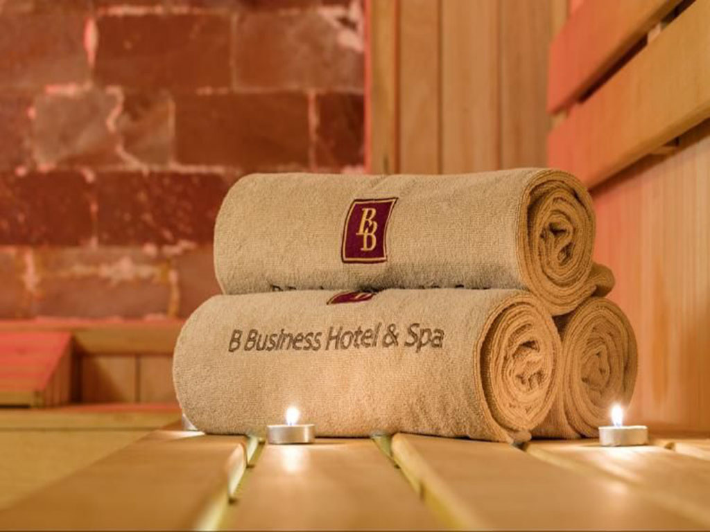B Business Hotel Spa