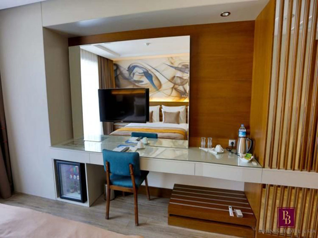 B Business Hotel Spa