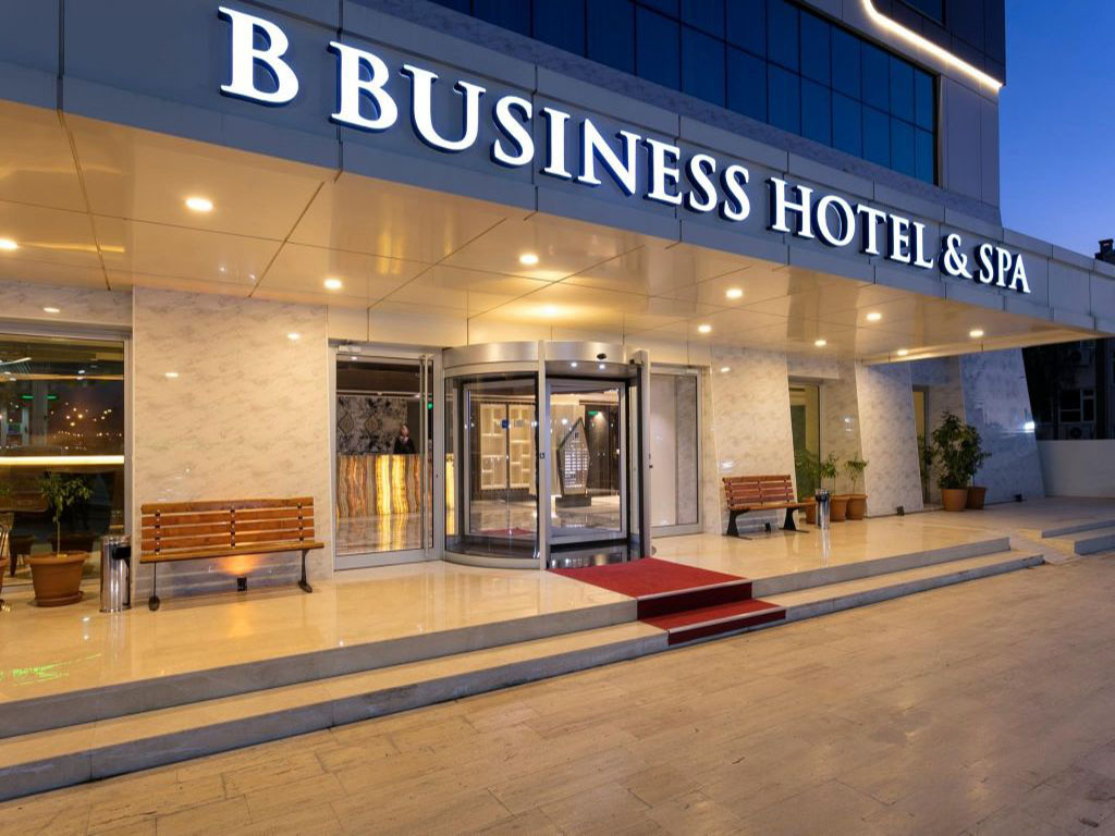 B Business Hotel Spa