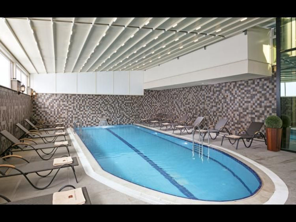 B Business Hotel Spa