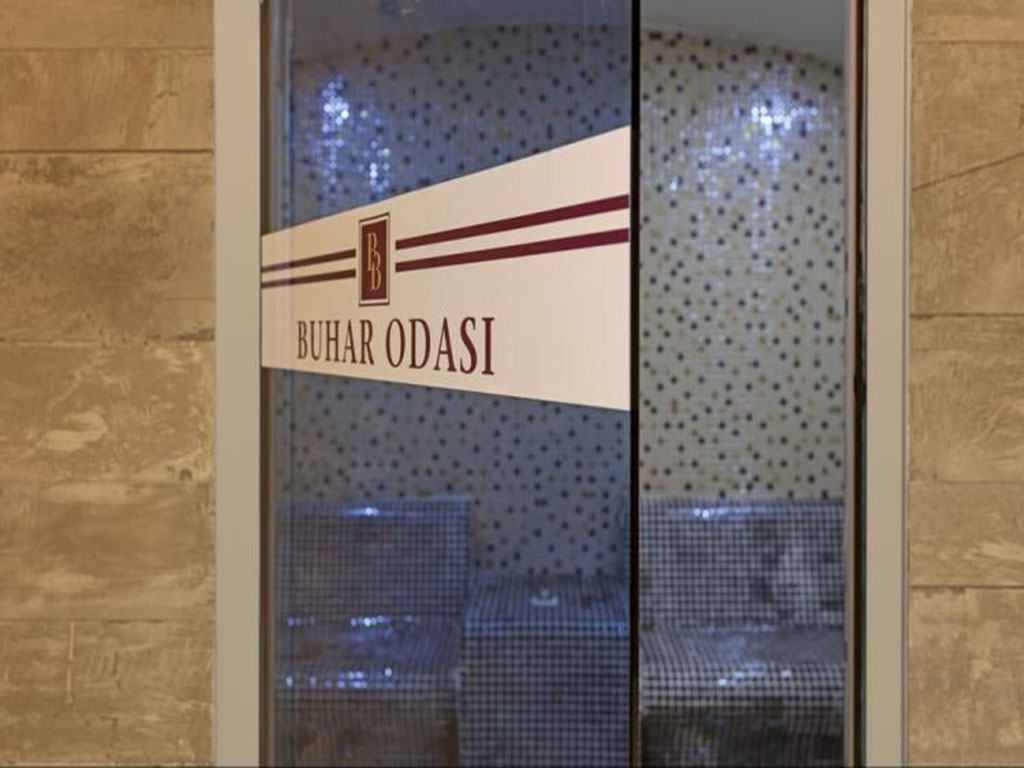 B Business Hotel Spa