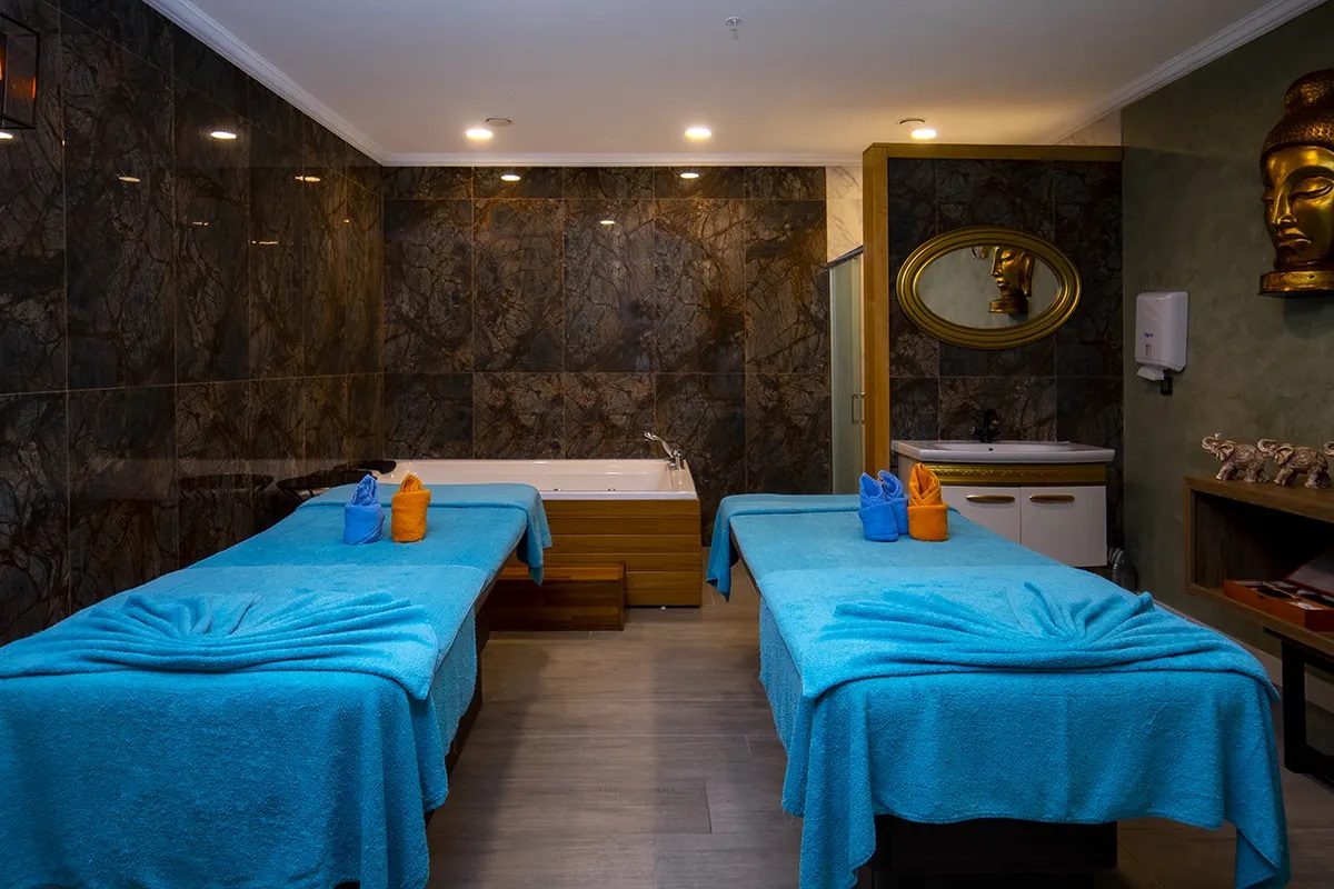 CİTY POİNT BEACH AND SPA HOTEL