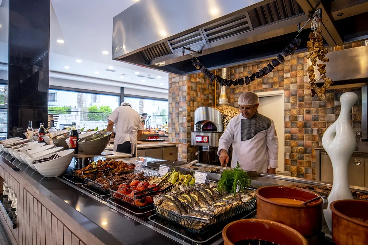CİTY POİNT BEACH AND SPA HOTEL