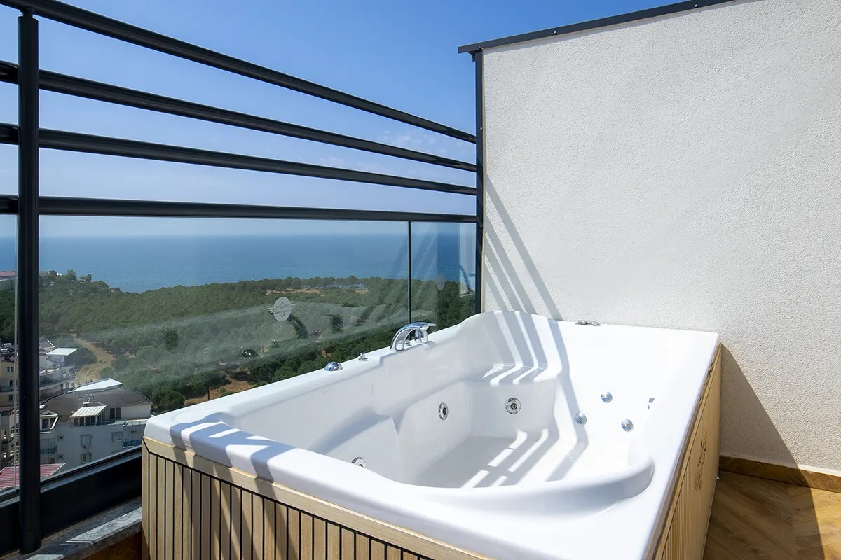CİTY POİNT BEACH AND SPA HOTEL