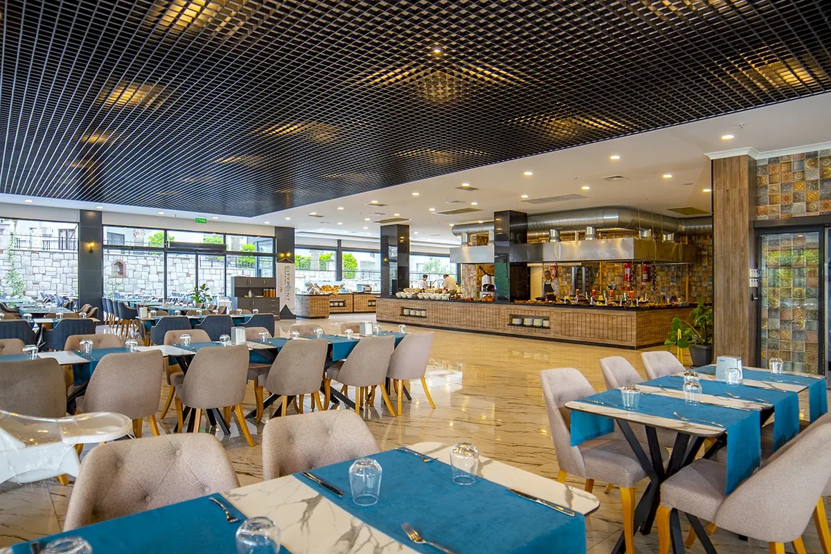 CİTY POİNT BEACH AND SPA HOTEL